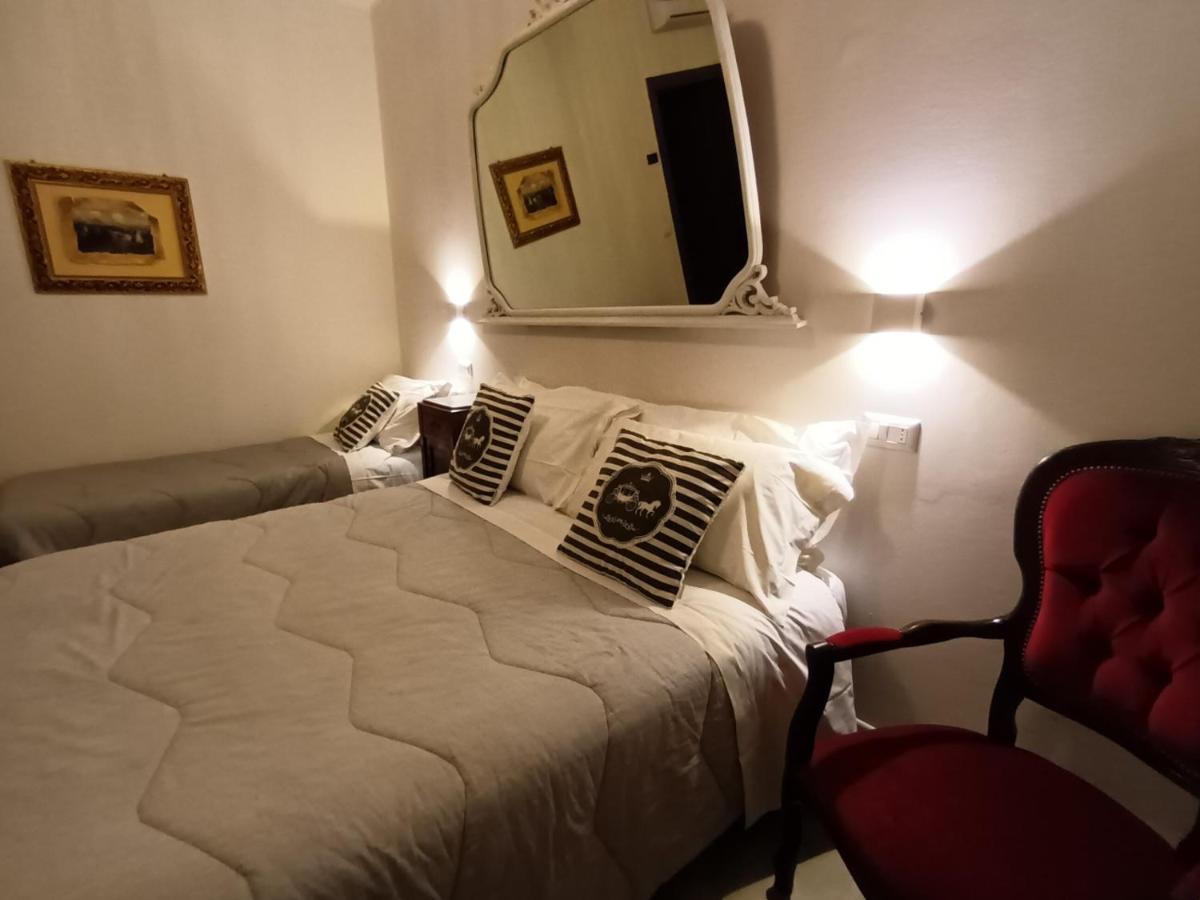Suite Umberto I Asís Exterior foto