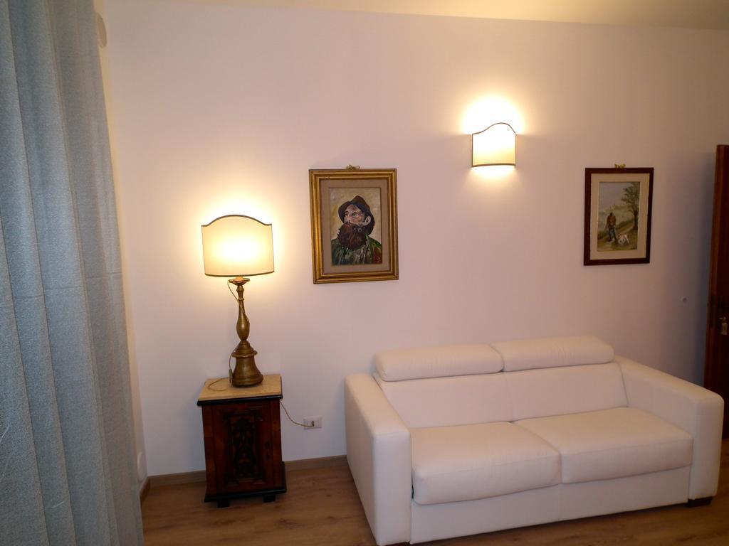 Suite Umberto I Asís Exterior foto